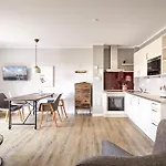 Haus Leuchtfeuer 2 아파트 비크아프포르