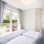 Haus Leuchtfeuer 2 비크아프포르