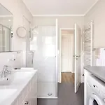 Haus Leuchtfeuer 2 아파트 비크아프포르